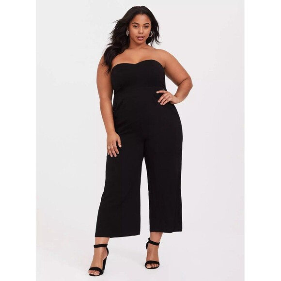 Torrid Plus Size Challis Strapless Wide Leg Jumpsuit 2X Pockets Smocked Black - Picture 1 of 15